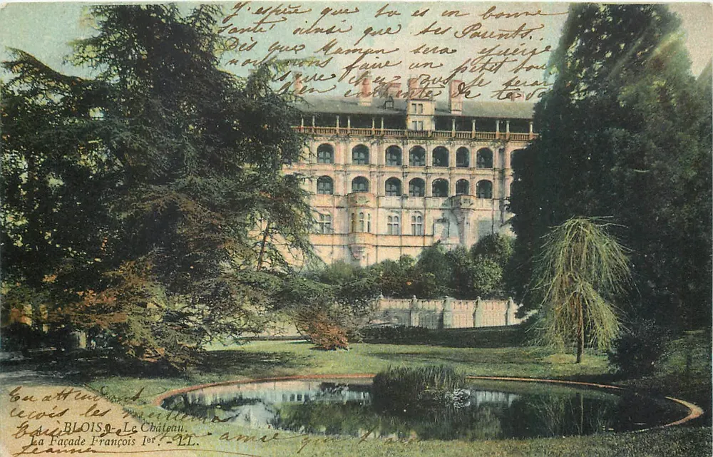 Blois - Le Château. La Façade François Ier - LL. - Recto