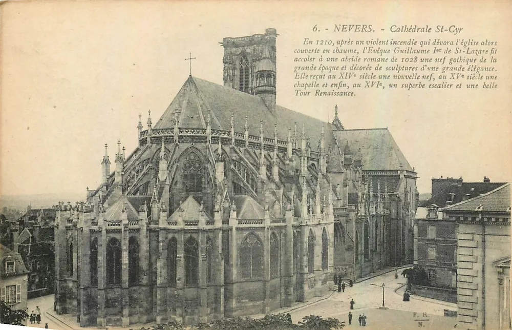 Nevers - Catedral de São Ciro — editor F. R. N. n°6 - Frente