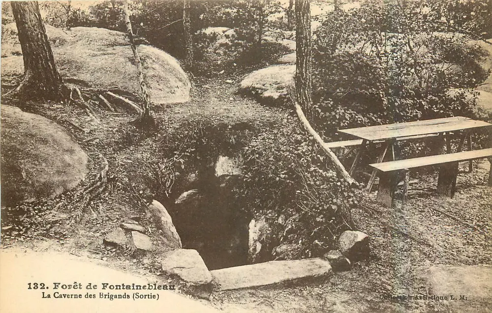 Wald von Fontainebleau — Die Höhle der Räuber (Ausgang) — Künstlerische Geografie L. M. - Vorderseite