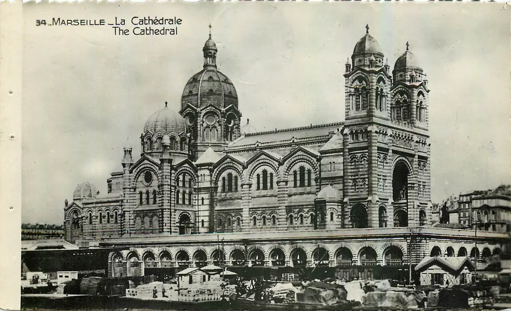 Marselha — A Catedral — Edição « La Cité » - Frente