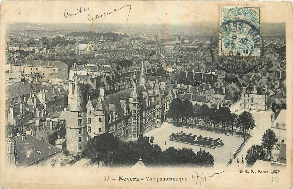 Nevers — Vista panorâmica — B.F., Paris (1) - Frente
