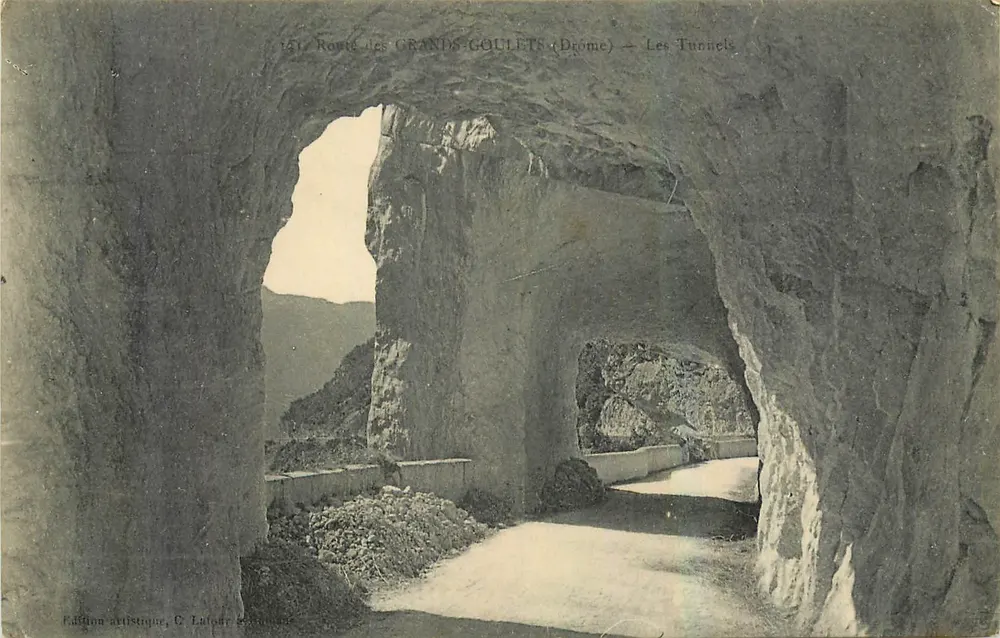 Rodovia dos GRANDS-GOULETS (Drôme) — Os Túneis — Edição artística, C. Latour - Frente