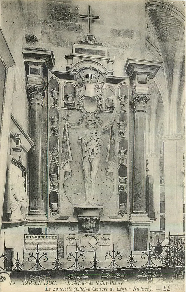 Bar-le-Duc — Innenansicht der Saint-Pierre. Das Skelett (Meisterwerk von Légier Richier) — LL - Vorderseite