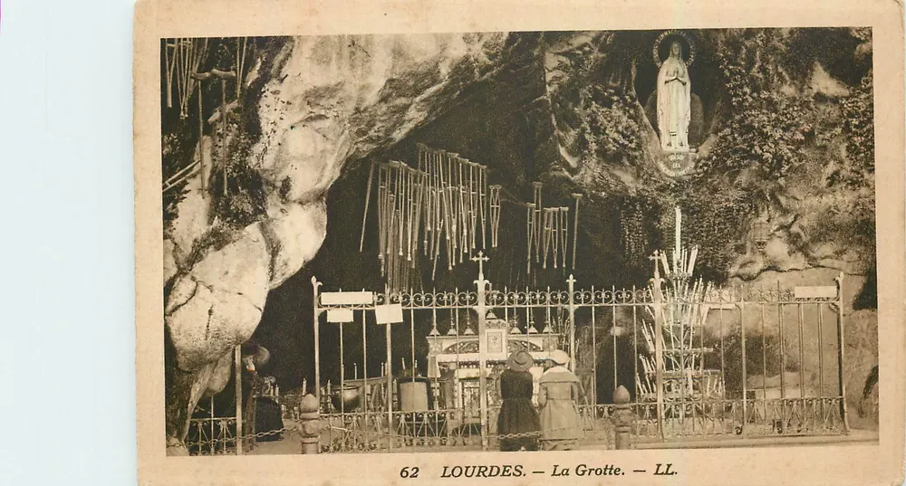 Lourdes — A Gruta — LL. — Editor LL. n°62 - Frente