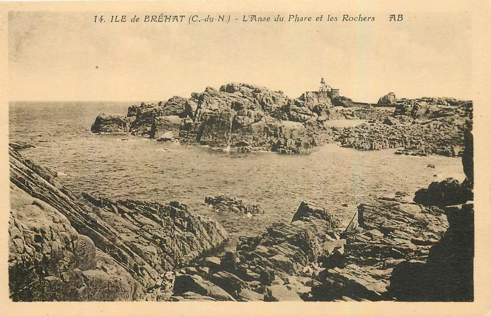 Insel Bréhat (C.-du-N.) — Ansicht des Leuchtturmstrands und Felsen — AB - Vorderseite