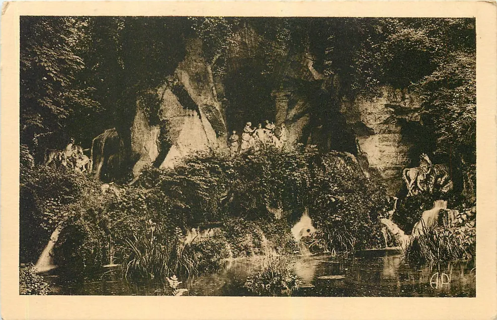 Os Banhos de Apolo — Versailles — Editor E. Papeghin, Paris - Frente