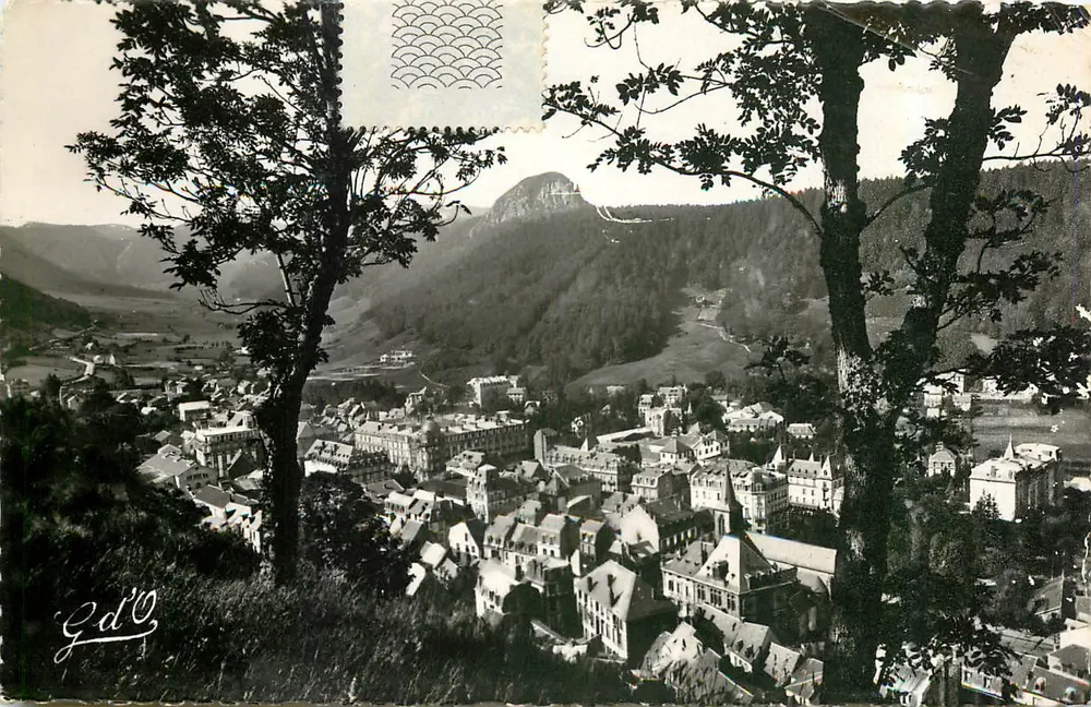 Mont-Dore — Panoramablick — Verlag P. de Dijon - Vorderseite