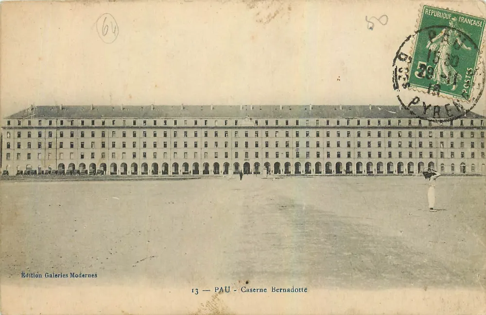 Pau - Caserma Bernadotte — Edizione Galeries Modernes, n°13 - Recto