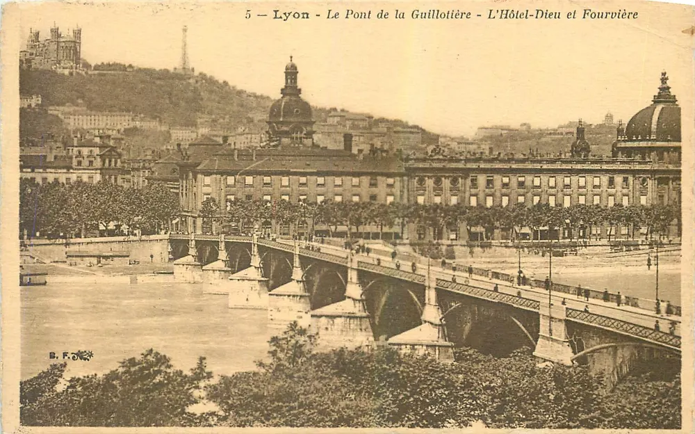 Lyon — Der Pont de la Guillotière, das Hôtel-Dieu und Fourvière — B. F. O. - Vorderseite