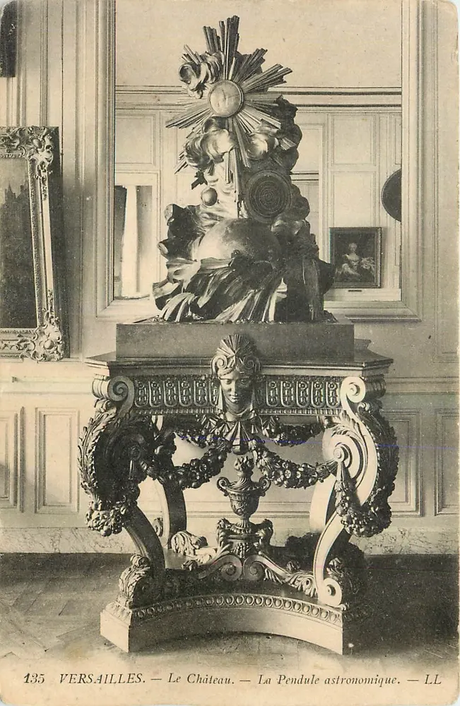 Versailles — O Castelo — A Relógio Astronômico — LL - Frente