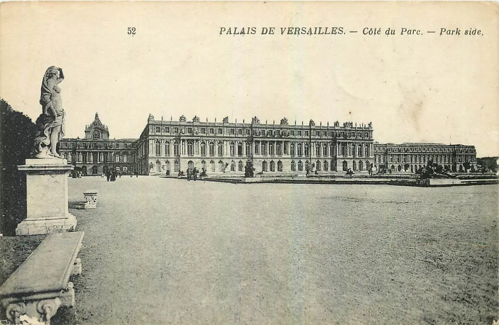 Palácio de Versalhes — Lado do Parque — Park side — editor Antigo Ed. Nucingen e Cie, Paris - Frente