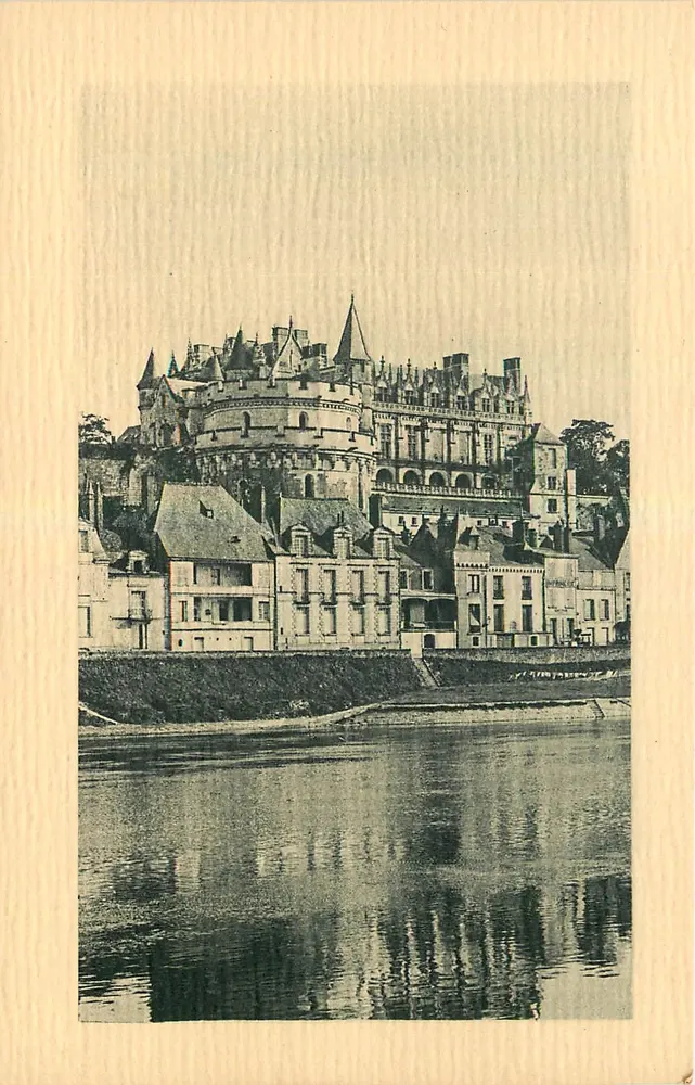 Amboise — Vista sobre o castelo — Editor: Lévy e Neubois, Paris - Frente