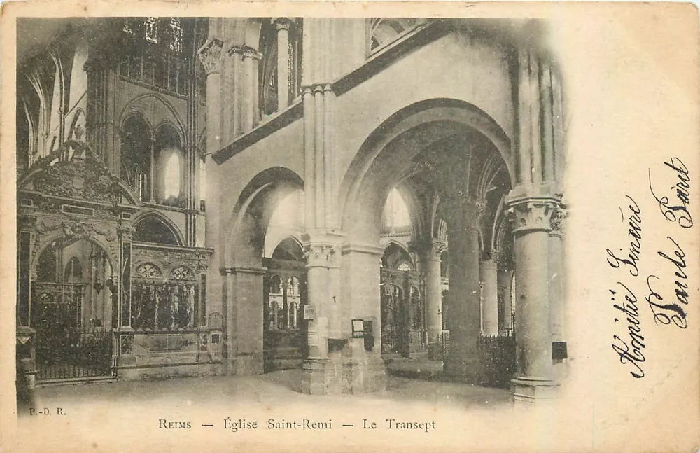Reims — Igreja de São Remígio — O Transepto — P.-D. R. - Frente