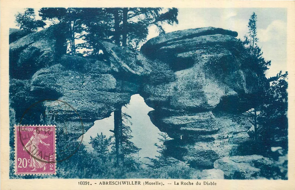 Abreschwiller (Moselle) — La Roche du Diable — Éditeur Robert Merlin, Superbouy, n° 10391 - Recto