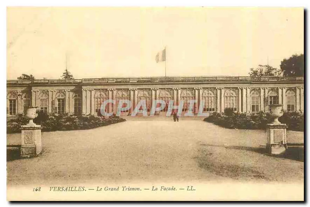 Versailles — O Grande Trianon — A Fachada — LL. — n° 168 - Frente