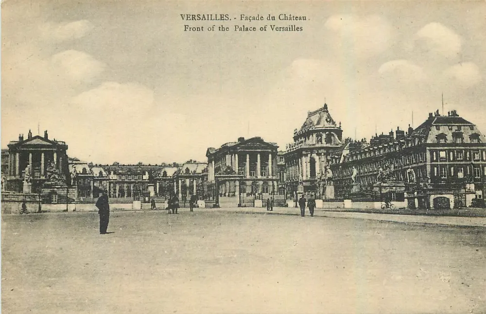 Versailles - Facha da Cidade - Edição Cossé, Versailles - Frente
