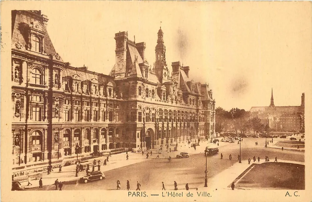 PARIS — A Vista do Hôtel de Ville — A.C. - Frente