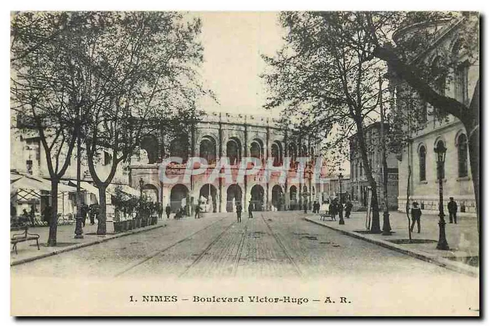 Nîmes — Boulevard Victor-Hugo — A.R. - Frente