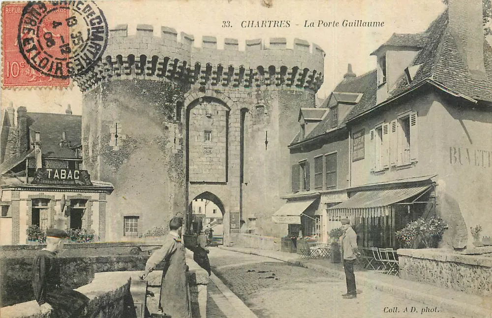 Chartres - A Porta Guillaume — editor A.D. fot. n°33 - Frente