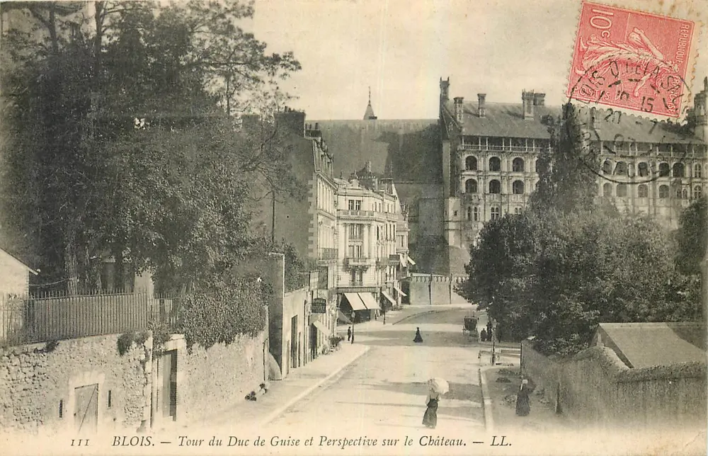 Blois — Turm des Herzogs von Guise und Blick auf das Schloss — LL. - Vorderseite