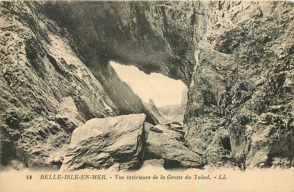Belle-Île-en-Mer — Innensicht der Grotte du Talud — LL - Vorderseite