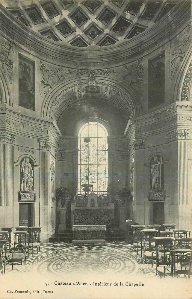 Castelo d'Anet — Interior da Capela — Ch. Fouceault, editor, Dreux, n°9 - Frente