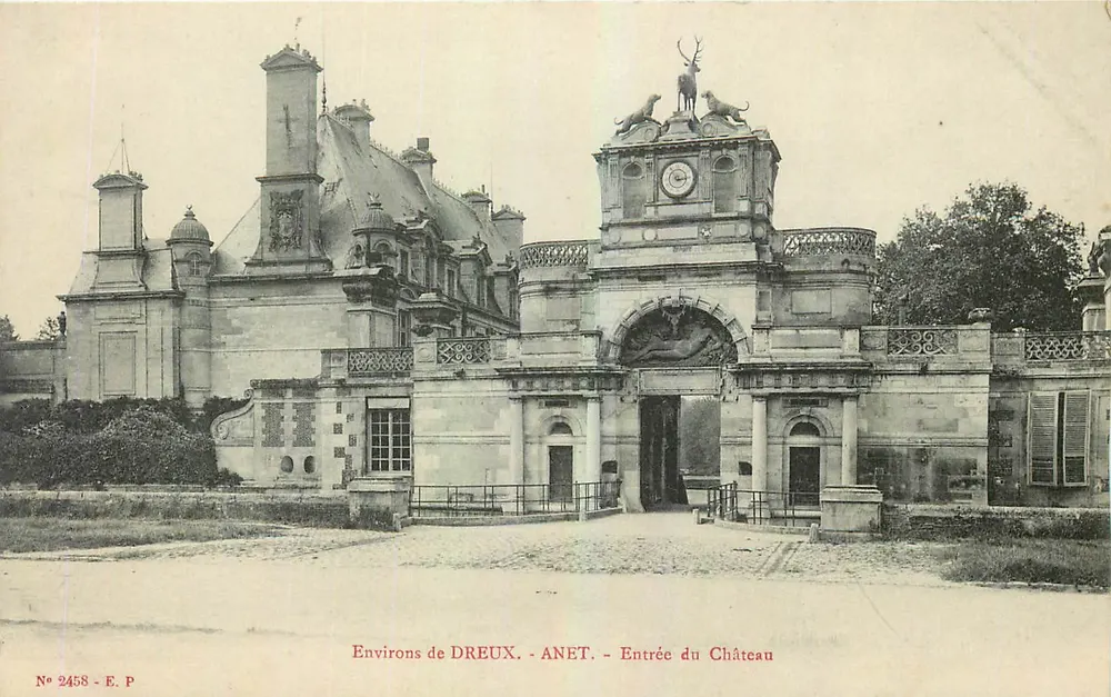 Anet — Entrada do Castelo — Environs de Dreux — E.P. n° 2458 - Frente