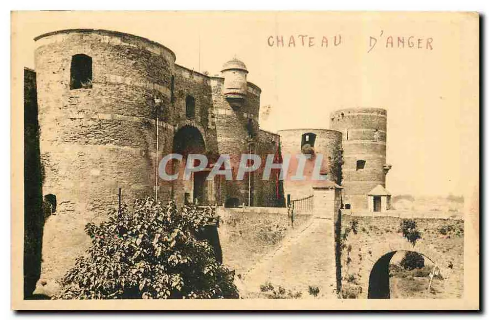 Château d'Angers — entrée du château — Éditions d'Art Marlet, Paris - Recto