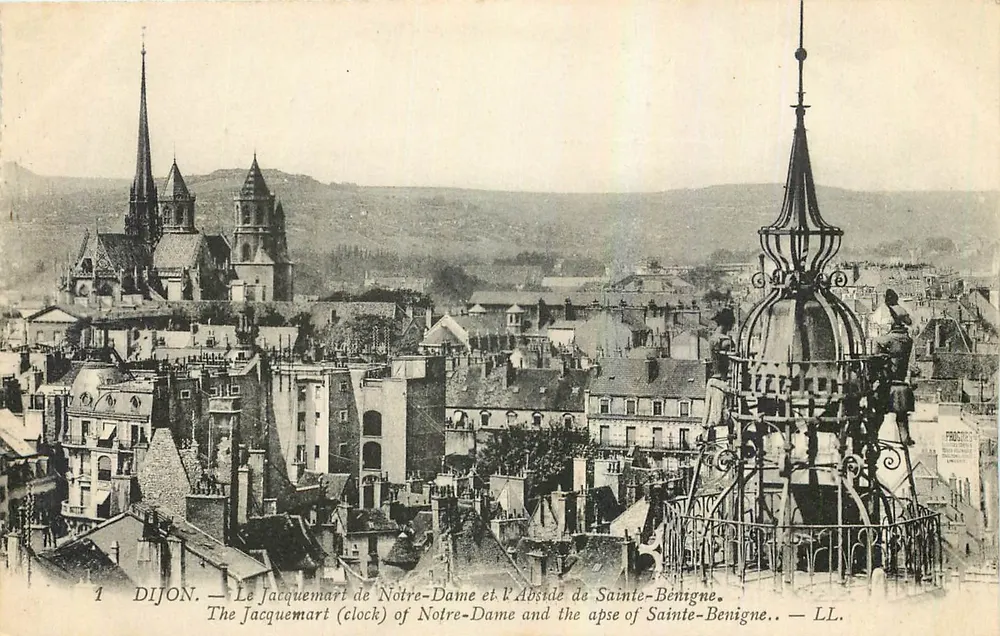 Dijon — Der Jacquemart der Notre-Dame und das Apsis der Sainte-Bénigne — LL. - Vorderseite
