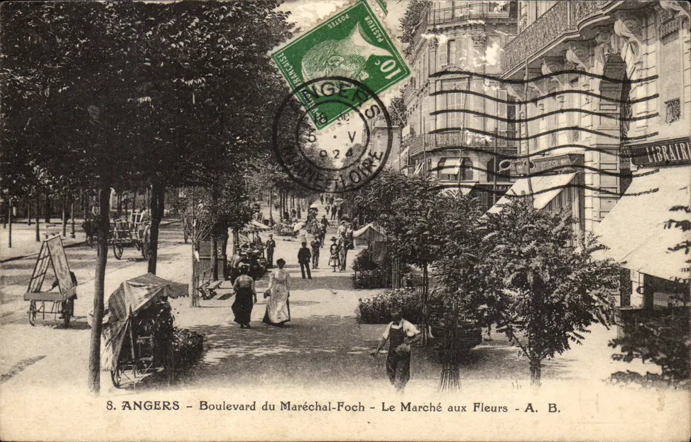 Angers - Boulevard du Maréchal-Foch - Le Marché aux Fleurs - A. B. - Recto