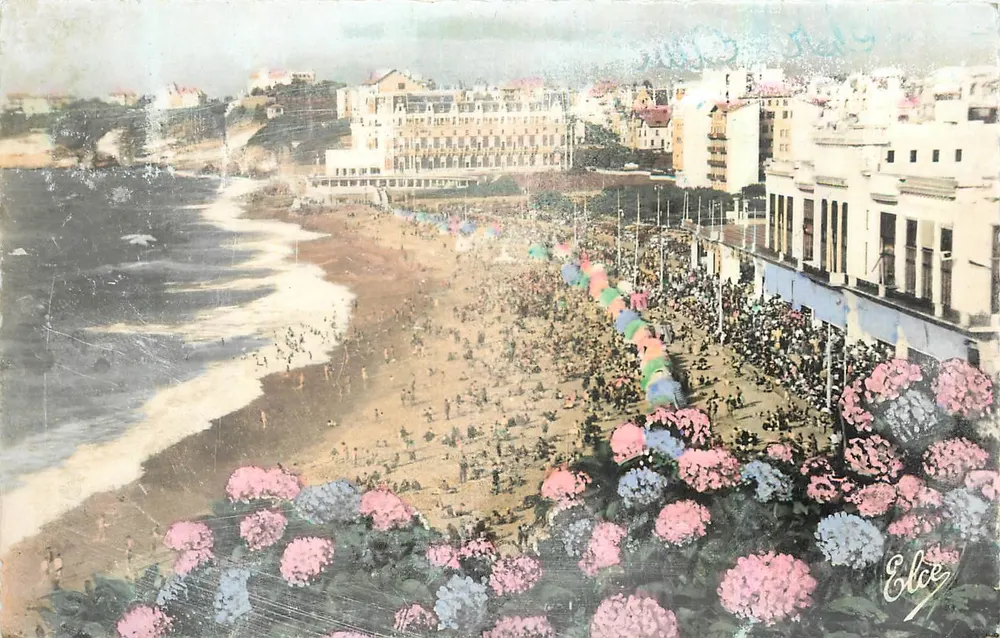 Biarritz — La Grande Plage — L. Chatagneau, série 8803 - Recto