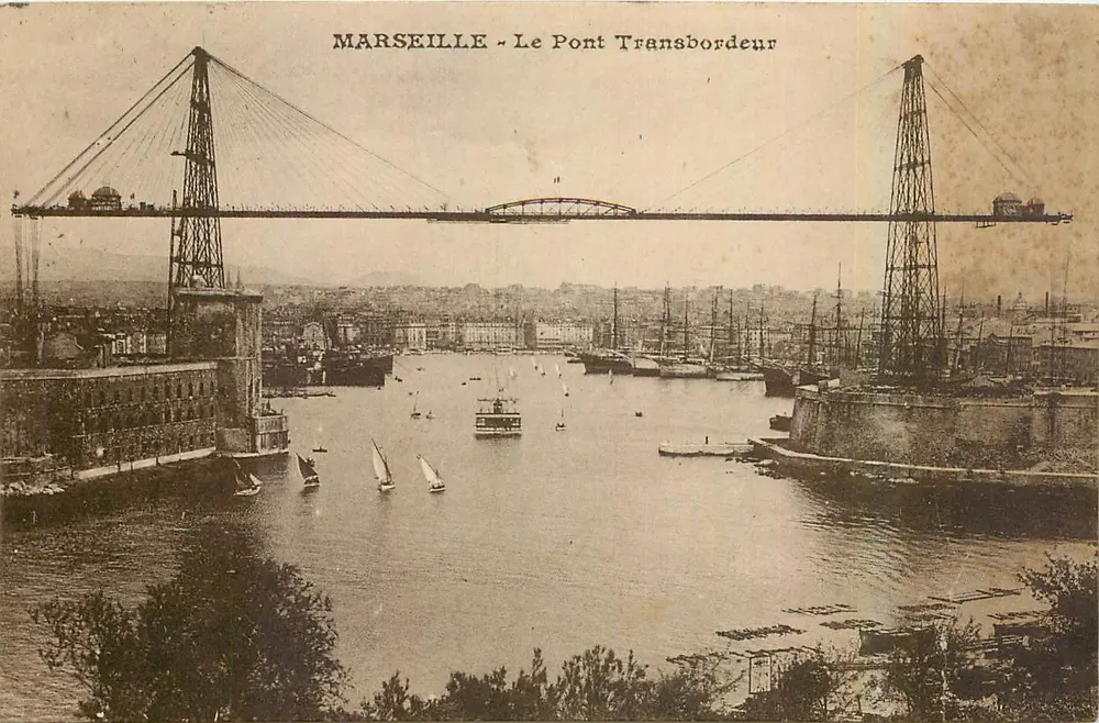 Marseille - O Ponte Transbordador — vista do porto com barcos — editor não identificado - Frente