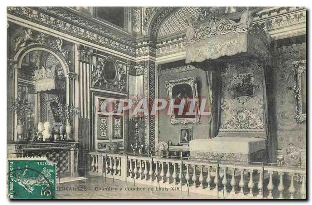 Versailles — Chambre à coucher de Louis XIV — Mme Moreau, édit. Versailles - Recto