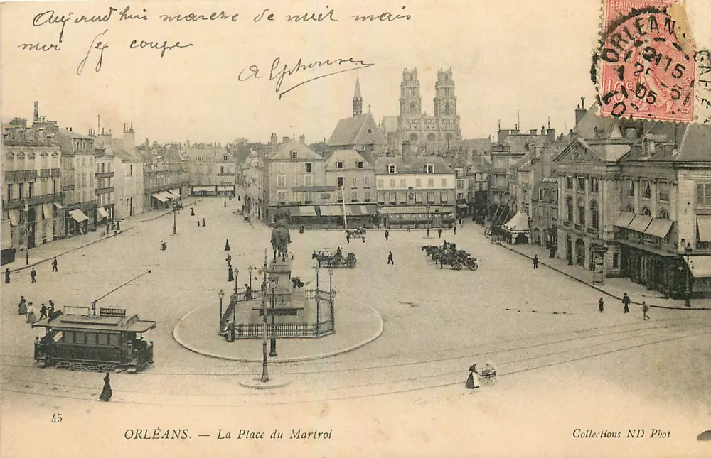 Orléans — A Praça do Martroi — Coleções ND Fot n°45 - Frente