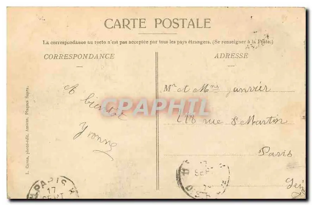 Amiens — Cathédrale. Chimères et Gargouilles — L. Carnon, photos-édit. Amiens - Verso