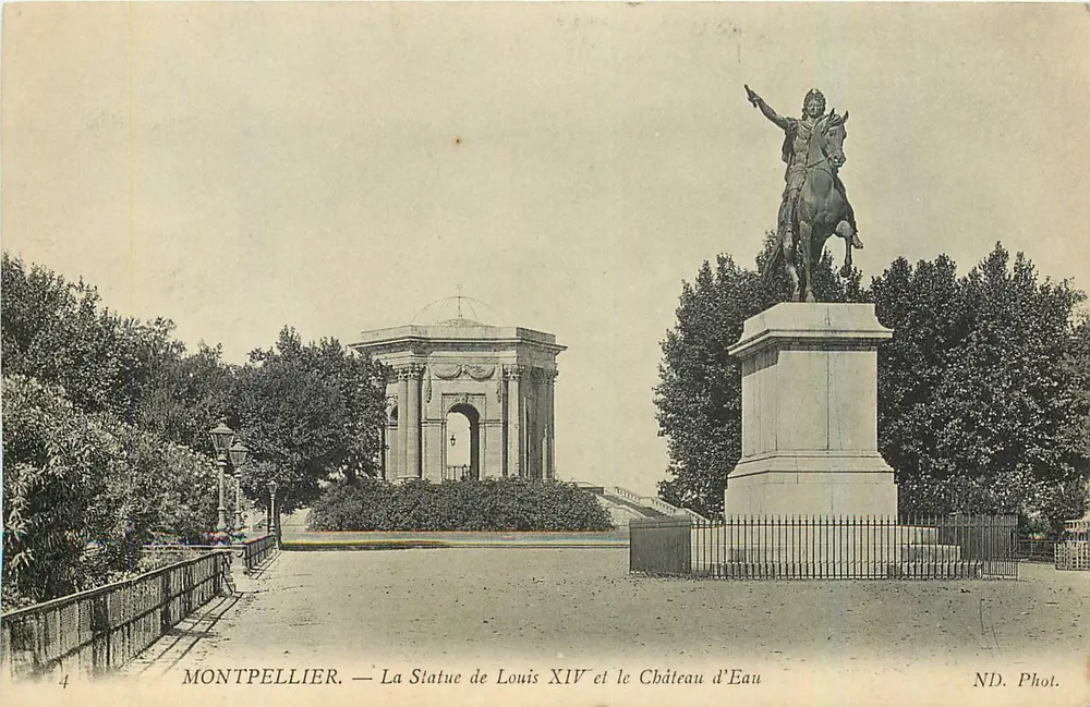 Montpellier — Die Statue von Louis XIV und die Wasseruhr — ND. Phot. - Vorderseite
