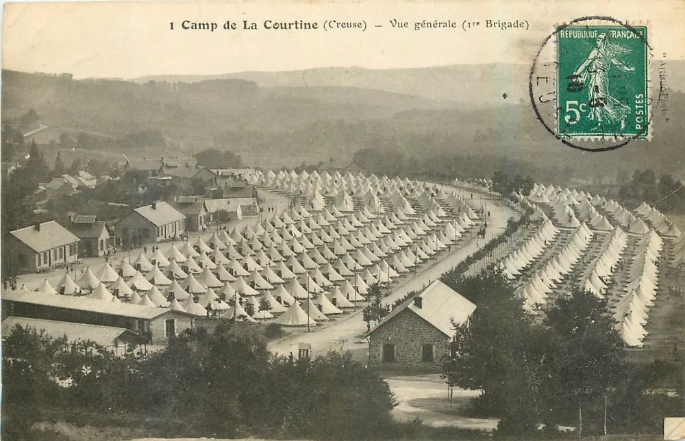Camp de La Courtine (Creuse) — Allgemeine Ansicht (1. Brigade) — Verlag nicht sichtbar - Vorderseite