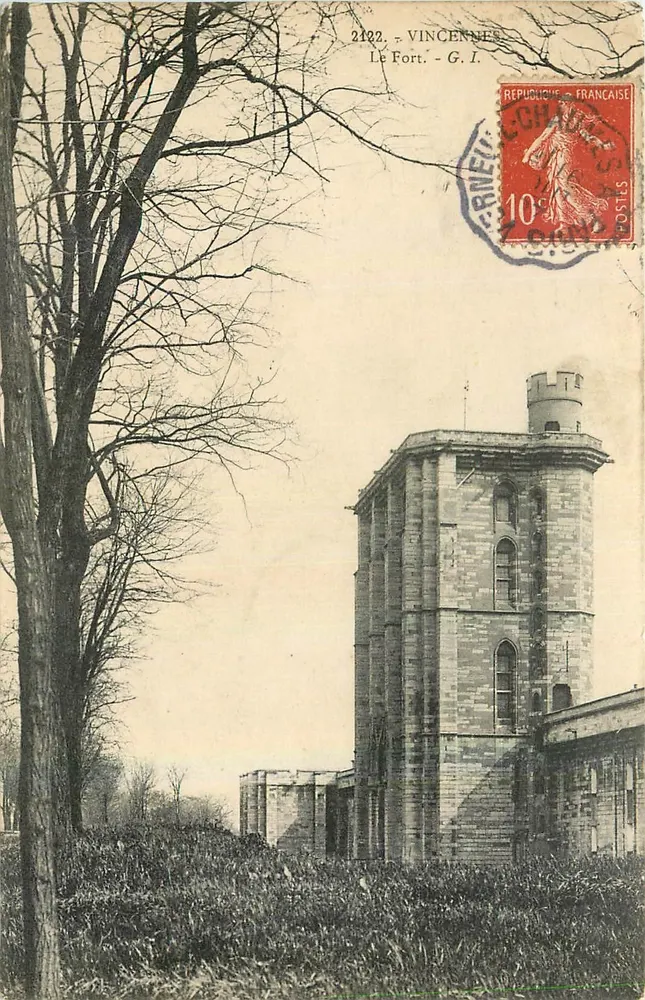 O Forte — Vincennes — editor G. I. n° 2122 - Frente