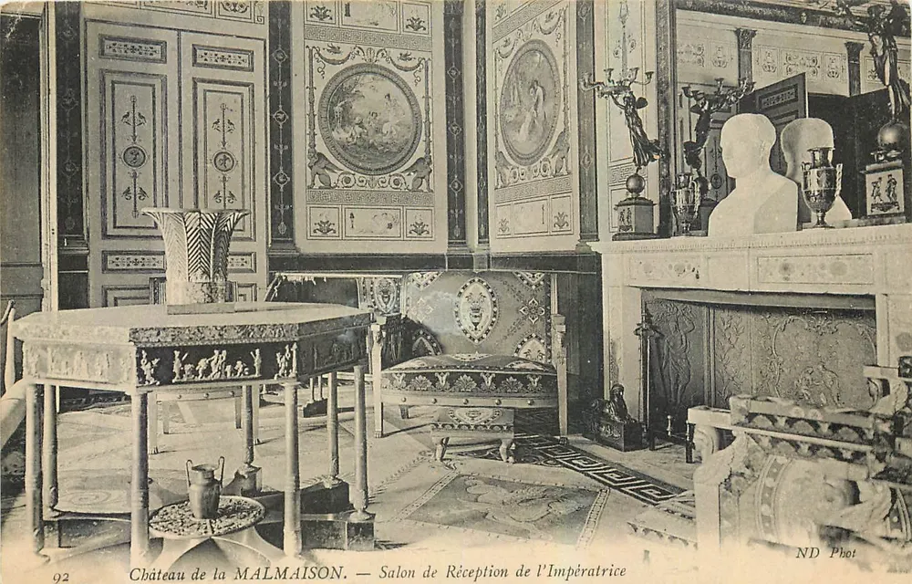 Castelo de MALMAISON — Salão de Recepção da Imperatriz — ND Phot - Frente