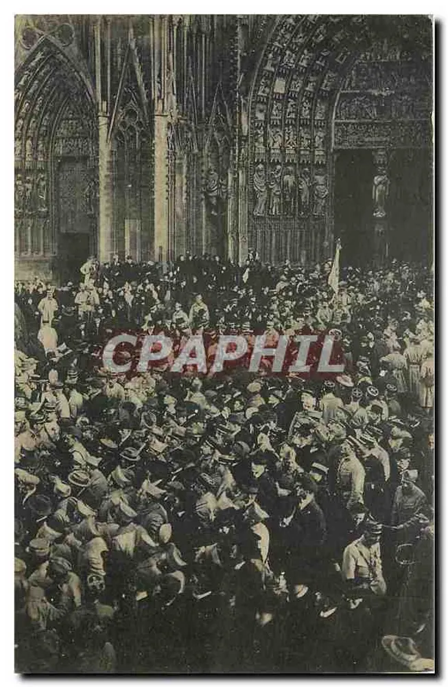 Cathédrale de Strasbourg — scène intérieure avec foule — Maison d'édition d'art alsacienne, Strasbourg - Recto