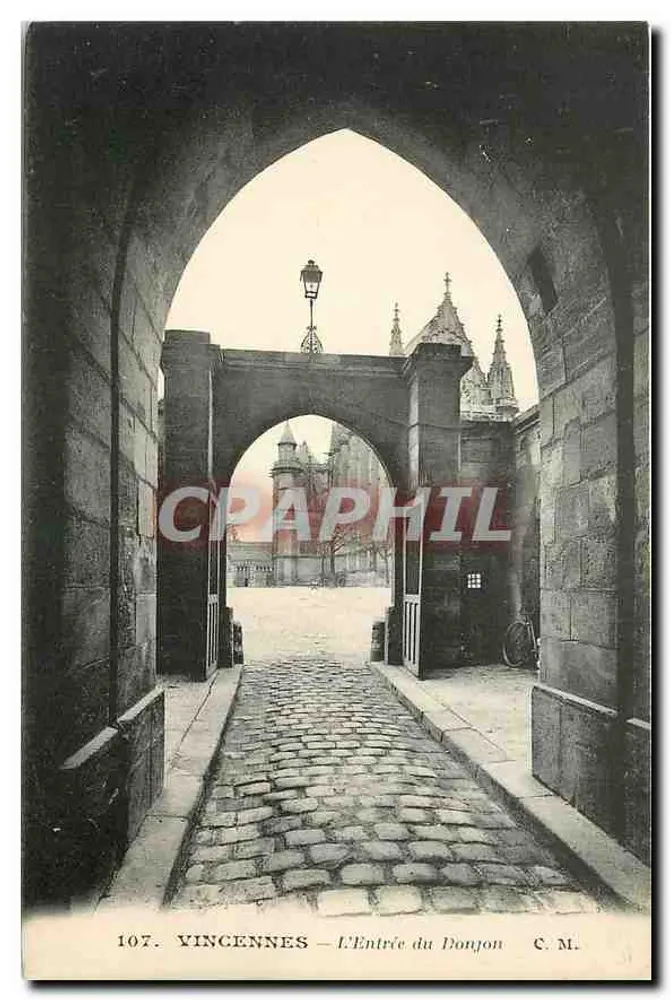 Vincennes — A Entrada do Donjon — C.M. n°107 - Frente