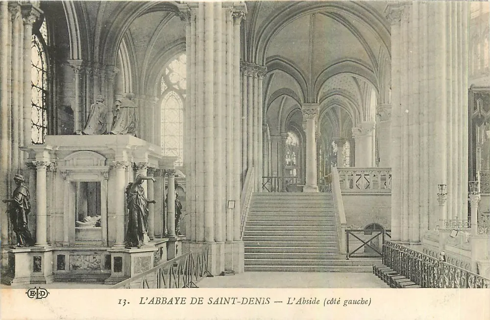 A ABBEY DE SAINT-DENIS — A Abside (lado esquerdo) — EBD, n°13 - Frente