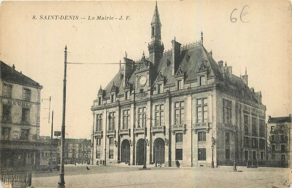 Saint-Denis -- A Prefeitura - J. F. - Frente