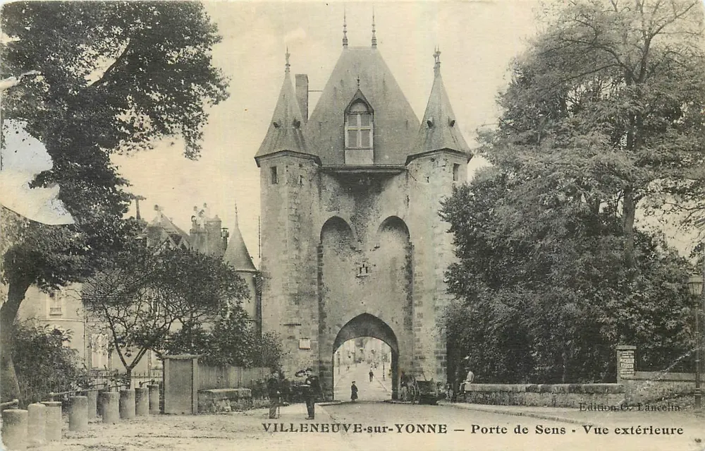 VILLENEUVE-sur-YONNE — Porte de Sens — Äußere Ansicht — Edition C. Lancelin - Vorderseite
