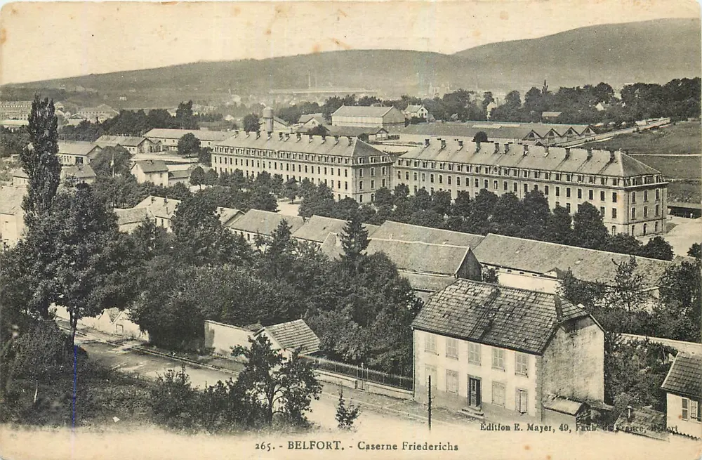 Belfort - Casa de Soldados Friederichs — Edição E. Mayer, 40, Faub. du France, Belfort - Frente