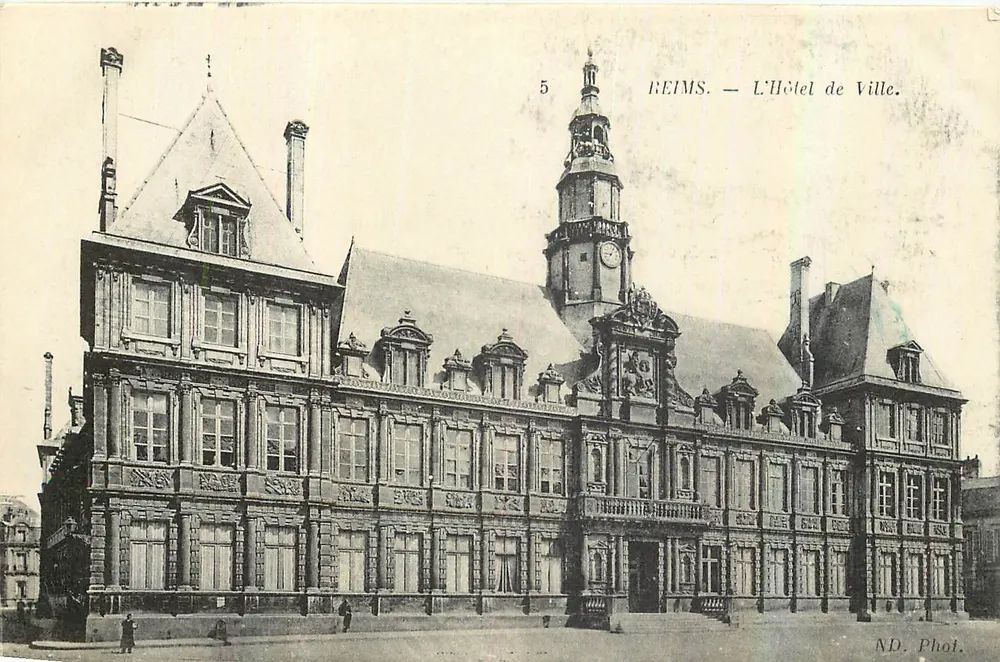 Reims — L'Hotel de Ville — ND. Fot. - Recto