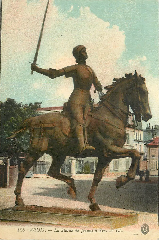 Reims — A Estátua de Joana d'Arc — LL, n°128 - Frente