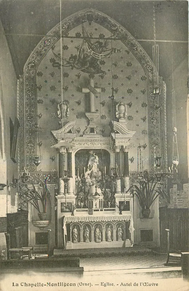 La Chapelle-Montligeon (Orne) — Kirche. Altar der Arbeit - Vorderseite