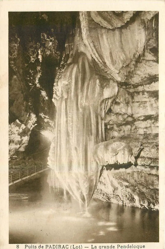 Puits de PADIRAC (Lot) — La grande Pendeloque — Phototypie-Hélio France, n°8 - Recto