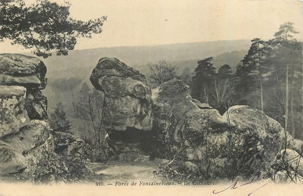 Floresta de Fontainebleau — O Centauro — S. D. B. (editor) - Frente